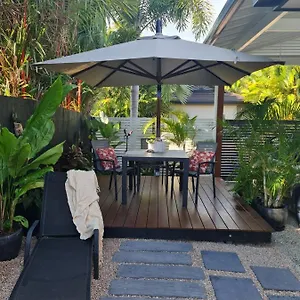 blue-lagoon-tropical-sanctuary.queenslandhotels.net/
